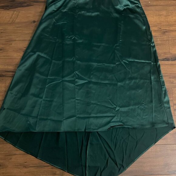 Hanna Nikole Plus Size Satin Skirt Size 20W - Picture 6 of 7